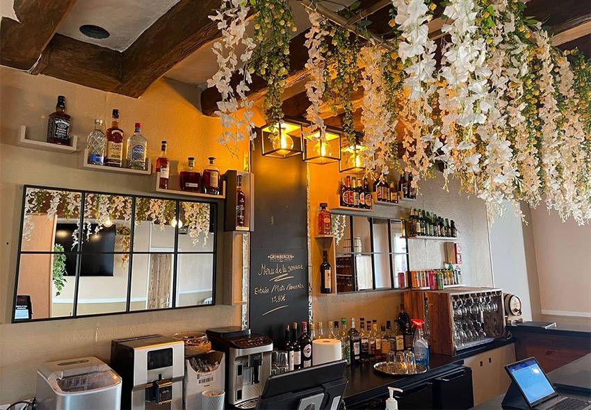 Aznavour - Restaurant Soulitré - les meilleurs restaurant de SOULITRE